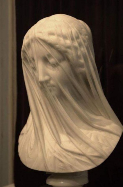 The Veiled Virgin - Giovanni Strazza (1815–1878) The Veiled Virgin - Giovanni Strazza (1815–1878)